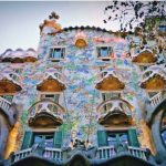 Casa Batlló, edifício modernista catalão, uma obra do arquitetor Gaudi - Barcelona, Espanha