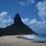 Uma das belas praias de Noronha - Fernando de Noronha, Pernambuco