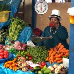 Os mercados com produtos únicos, oferecendo uma excelente culinária - Machu Picchu, Peru