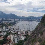 Uma linda vista do alto do Morro com atenção especial à Baía de Guanabara - Rio de Janeiro, RJ